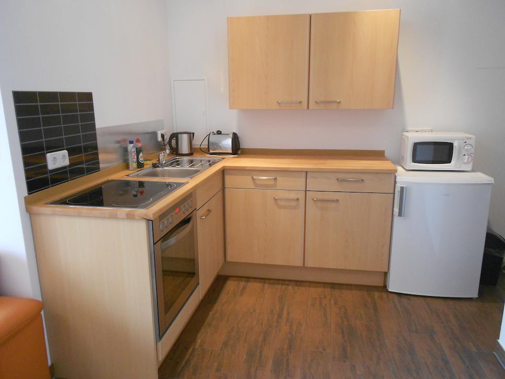 Apartment-Pension Schwalbennest Herzogenaurach Szoba fotó