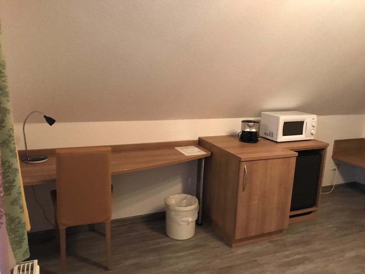 Apartment-Pension Schwalbennest Herzogenaurach Szoba fotó